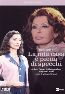 La Mia Casa è Piena di Specchi (2010)