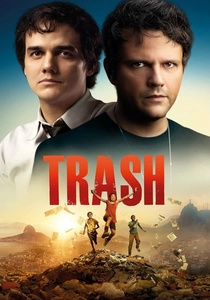 Trash - La leggenda della città sommersa (2014)